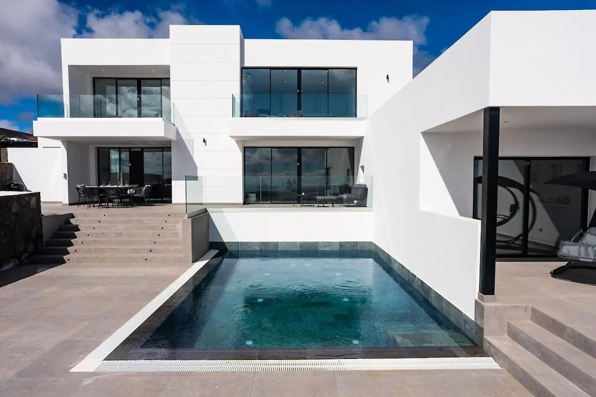 Exclusive 6 Bedrooms Villa In Lanzarote - Ocean & Volcano Views, Private Pool, Jacuzzi & Gym Macher