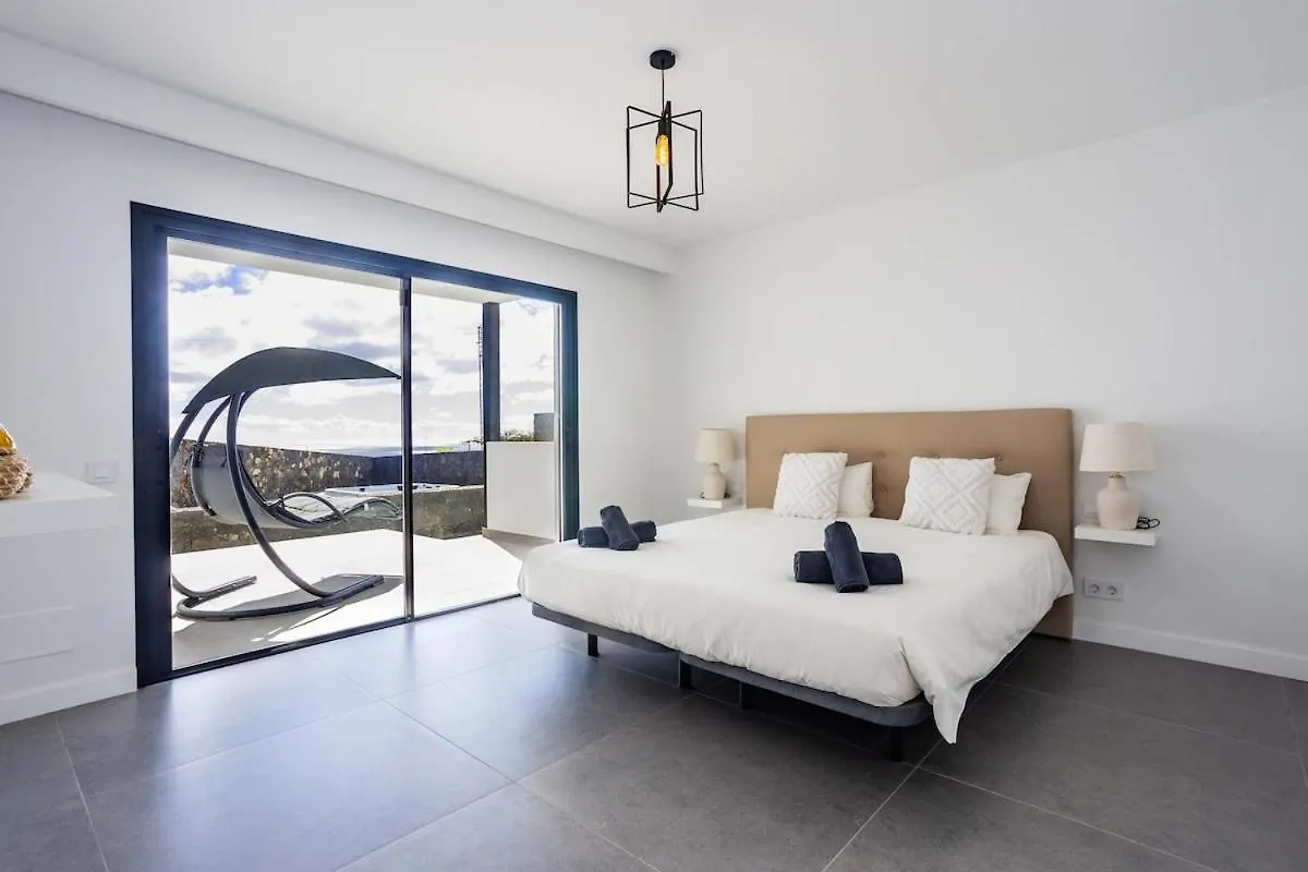 Exclusive 6 Bedrooms Villa In Lanzarote - Ocean & Volcano Views, Private Pool, Jacuzzi & Gym Macher