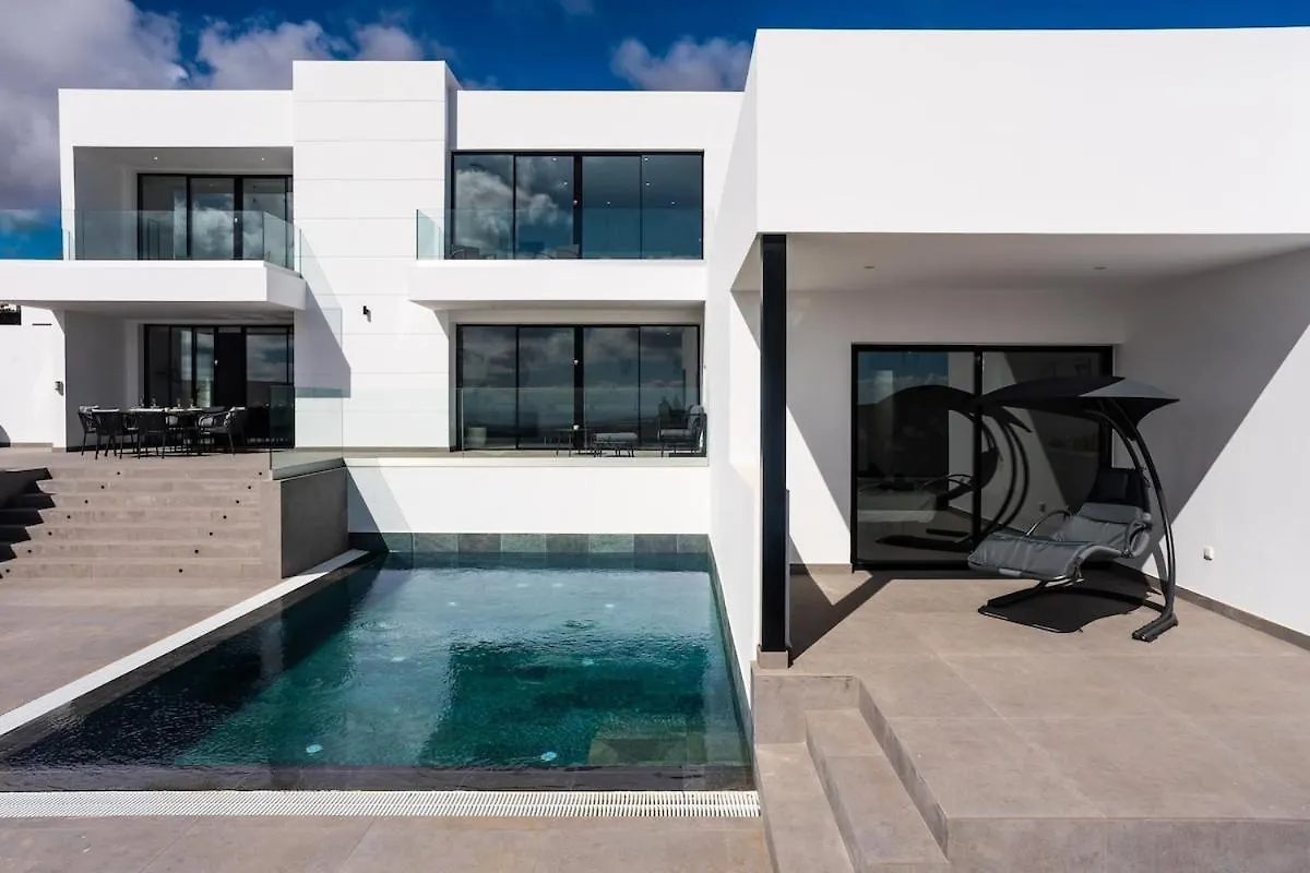 Exclusive 6 Bedrooms Villa In Lanzarote - Ocean & Volcano Views, Private Pool, Jacuzzi & Gym Macher