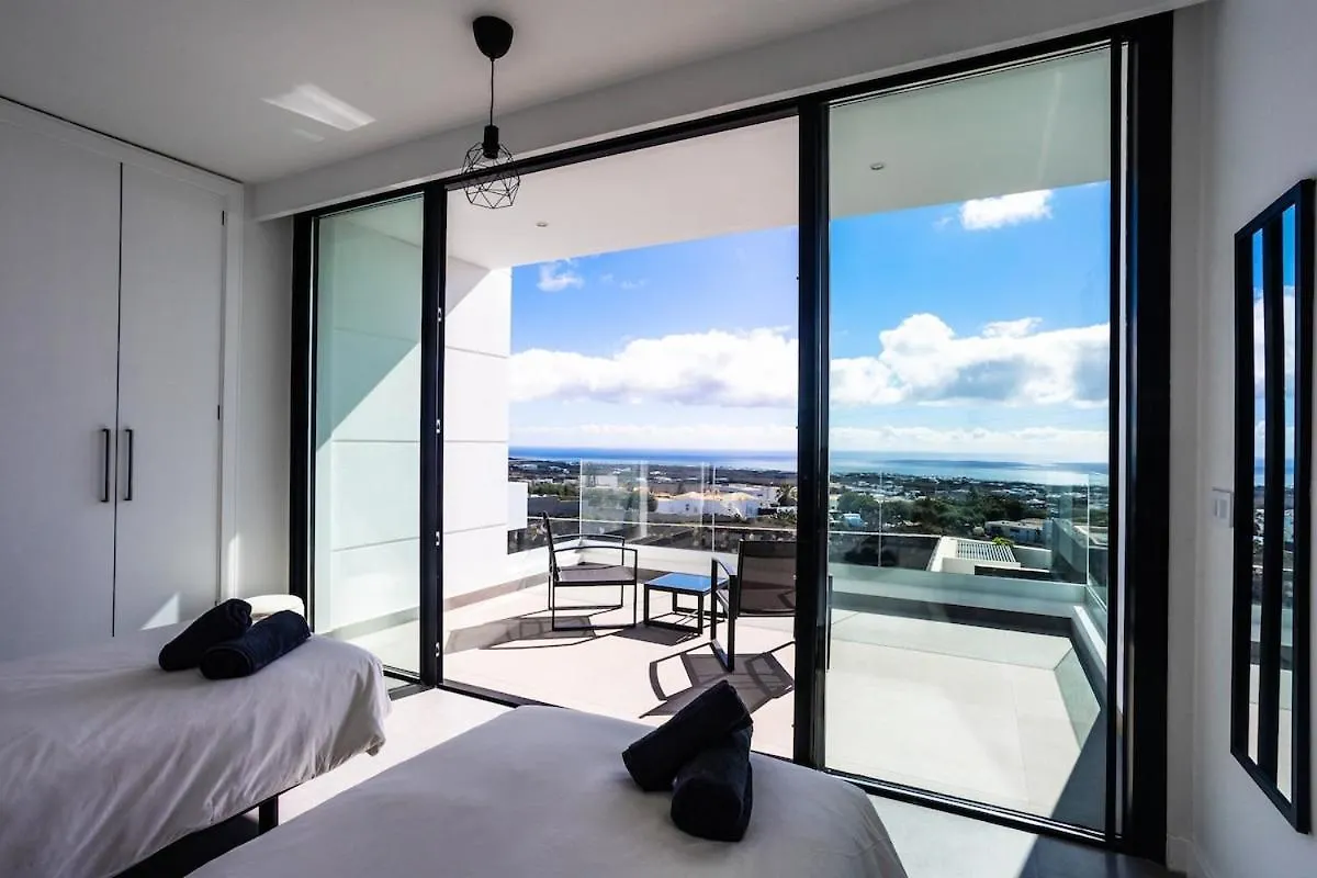 Exclusive 6 Bedrooms Villa In Lanzarote - Ocean & Volcano Views, Private Pool, Jacuzzi & Gym Macher
