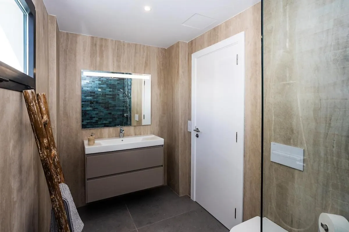 Exclusive 6 Bedrooms Villa In Lanzarote - Ocean & Volcano Views, Private Pool, Jacuzzi & Gym Macher 0*,