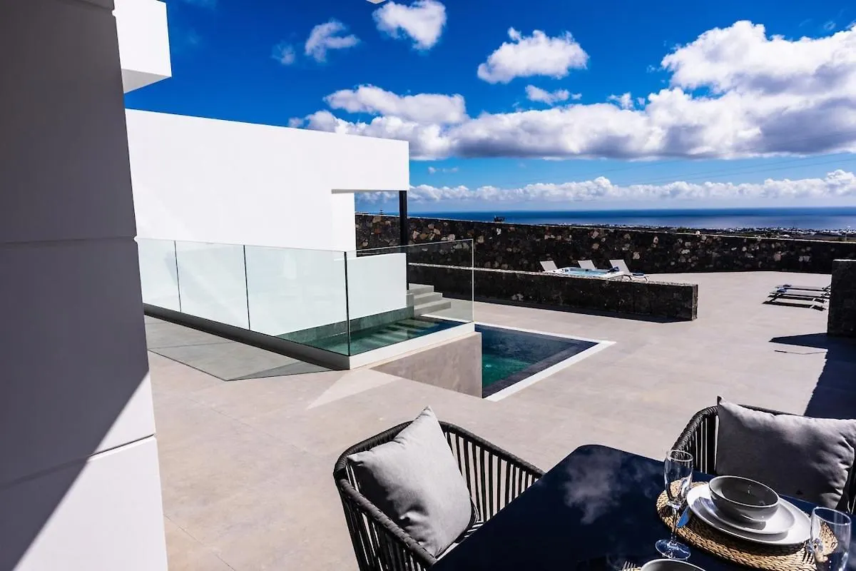 Exclusive 6 Bedrooms Villa In Lanzarote - Ocean & Volcano Views, Private Pool, Jacuzzi & Gym Macher